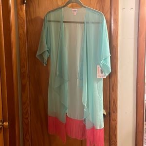 LuLaRoe Monroe kimono